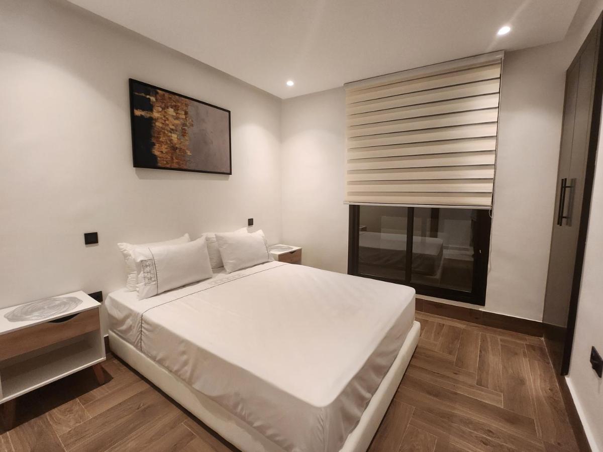 Modern Luxury Retreat: 2-Bedroom Apartment In The Heart Of Marrakech Marrakesh Esterno foto
