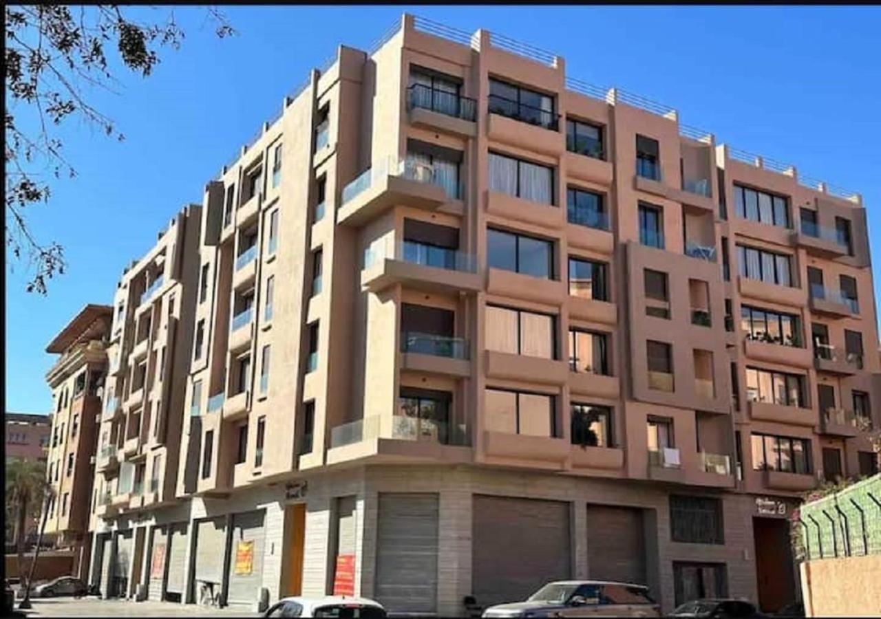 Modern Luxury Retreat: 2-Bedroom Apartment In The Heart Of Marrakech Marrakesh Esterno foto